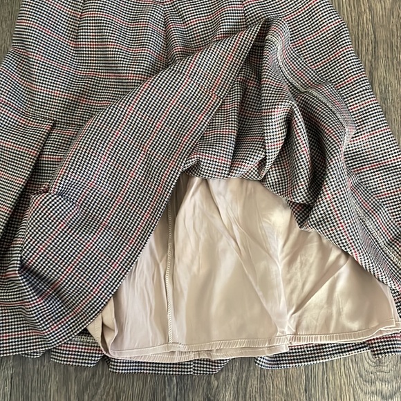 Alice’s Pig • Skirt - Picture 5 of 8